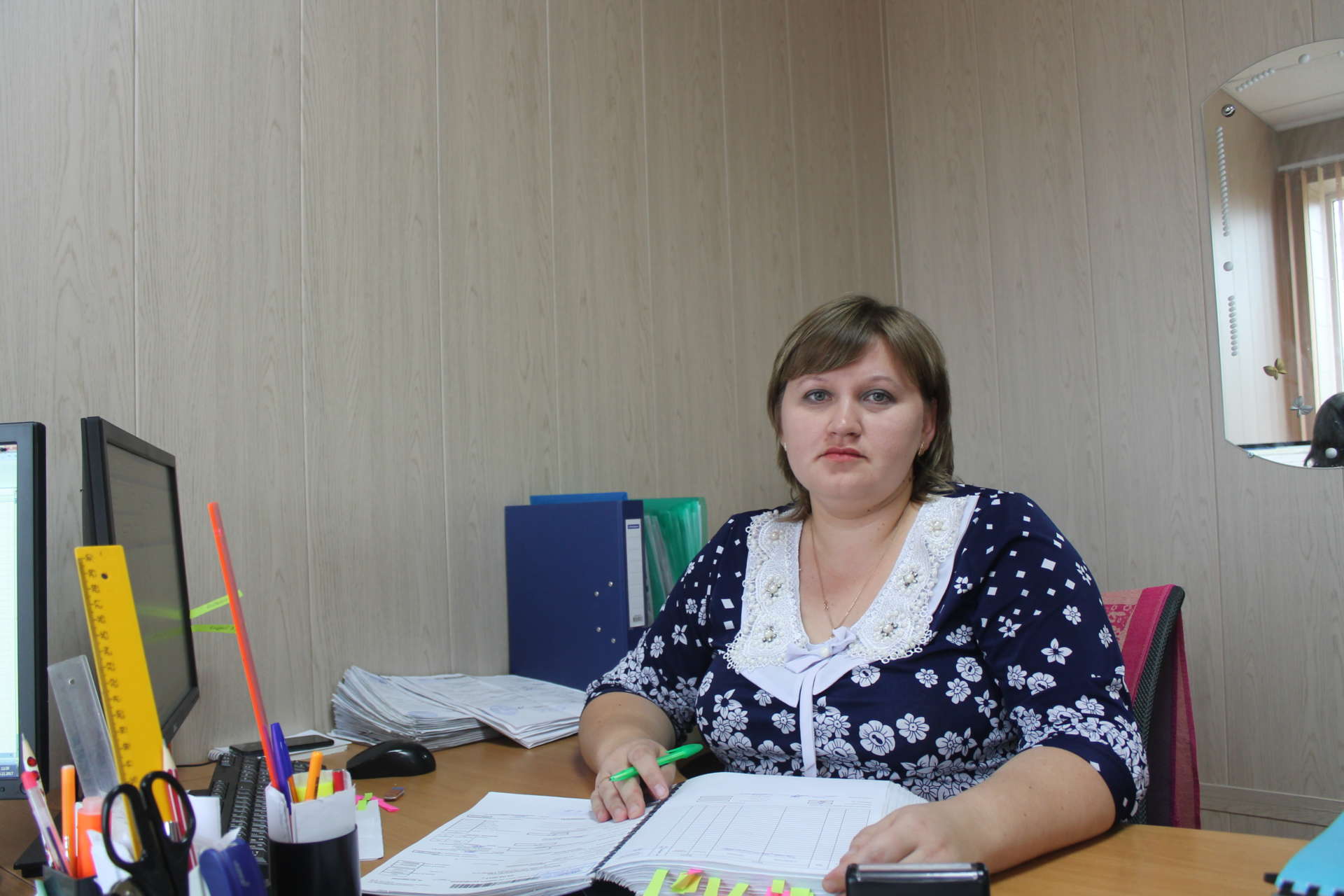 Сегодня свой день рождения празднует Елена Александровна Курченко  – учетчик ООО «АСБ-Калитва»
